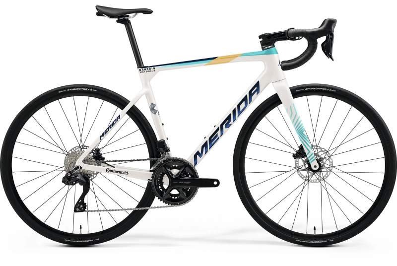 Bicicleta Merida Scultura 6000 Bahrain Victorious 2024